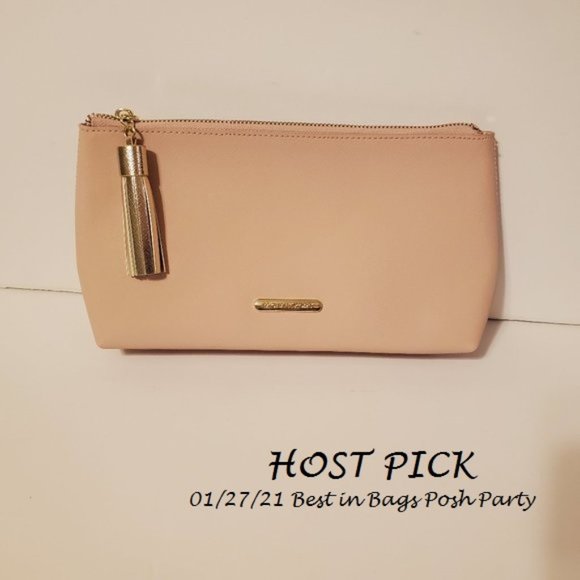 Michael Kors Handbags - HP* NEW! NWOT Michael Kors Purse Clutch Light Pink